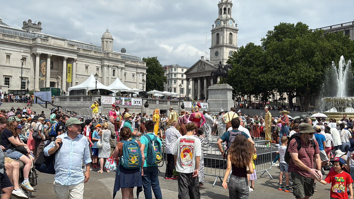 Matthew Sadler (@gmmds) on Twitter photo Fabulous day at #chessfest on Trafalgar Square. Lots of blitz, some simuls and a consultation blindfold game (spectacular!) with <a href="/GMGawain/">Gawain Maroroa Jones</a>! Huge thanks to Malcolm Pein and all the volunteers for a brilliantly-run event! Fabulous day at #chessfest on Trafalgar Square. Lots of blitz, some simuls and a consultation blindfold game (spectacular!) with <a href="/GMGawain/">Gawain Maroroa Jones</a>! Huge thanks to Malcolm Pein and all the volunteers for a brilliantly-run event!