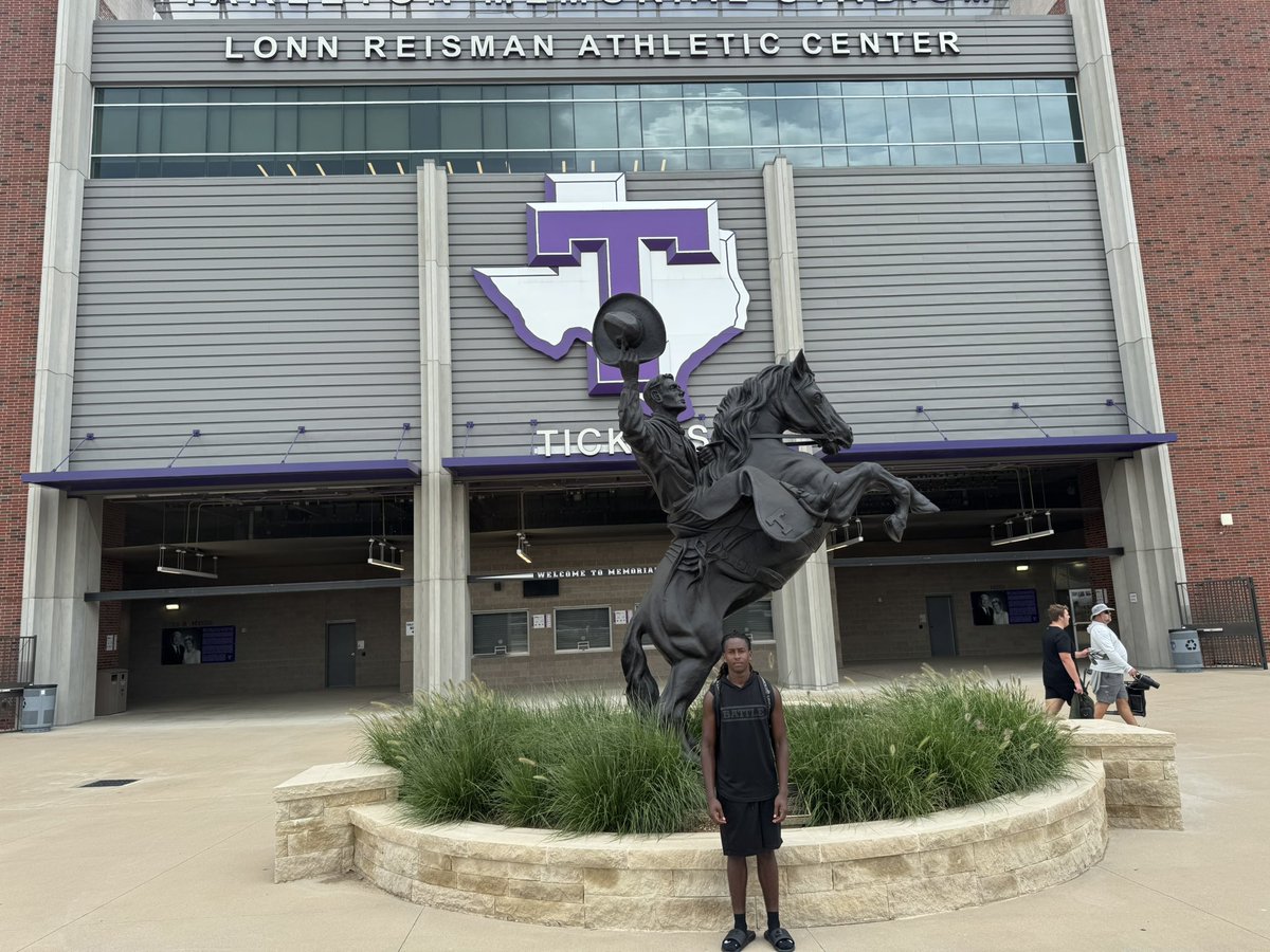 Dana Edwards II (@deuce_2nice) on Twitter photo Enjoyed myself yesterday <a href="/TarletonFB/">Tarleton State Football</a> camp and got a chance to meet some great coaches and players. #ClassOf2028 #SOC #DbWr <a href="/coachscarey/">Scott Carey</a> <a href="/CoachDJWagner/">Coach Dylan Wagner</a> <a href="/CoachTyroneNix/">Coach T.Nix</a> <a href="/Coach_Sims1/">Devante Sims</a> <a href="/tjmac_6/">Coach TJ McCollum</a> Enjoyed myself yesterday <a href="/TarletonFB/">Tarleton State Football</a> camp and got a chance to meet some great coaches and players. #ClassOf2028 #SOC #DbWr <a href="/coachscarey/">Scott Carey</a> <a href="/CoachDJWagner/">Coach Dylan Wagner</a> <a href="/CoachTyroneNix/">Coach T.Nix</a> <a href="/Coach_Sims1/">Devante Sims</a> <a href="/tjmac_6/">Coach TJ McCollum</a>