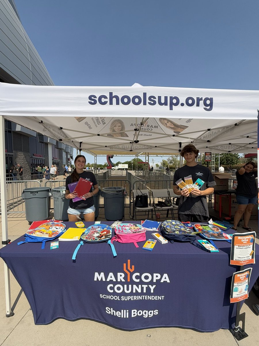 mcschoolsup's tweet image. 🎒 It's the FINAL DAY of our Backpack Drive at the Maricopa County Home & Landscape Show!
📍 Drop off school supplies at Gate 2
🎟️ Get FREE admission
🙌 Support students in the Murphy Elementary School District
Let’s finish strong and send kids back to school ready to succeed!…