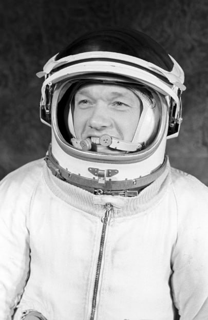 Russia's tweet image. #OTD in 1934, Soviet cosmonaut Alexei #Yeliseyev was born.
Two times Hero of the Soviet Union, he made history as the FIRST flight director of Soviet manned spacecraft & orbital stations โ creating #MissionControl as we know it today.
A true legend of space exploration!