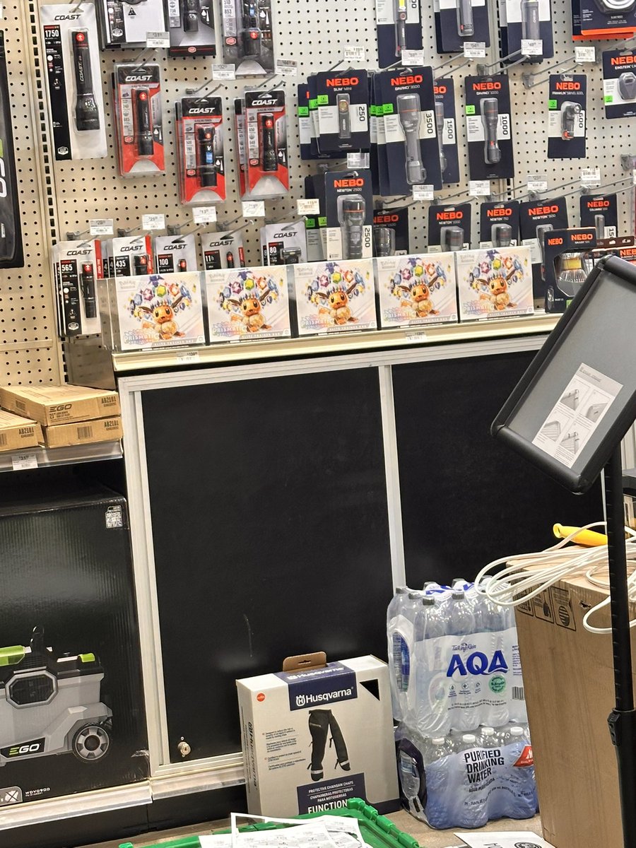 Ain’t no way I found Prismatic ETB‘s at <a href="/AceHardware/">Ace Hardware</a>…and they selling them at $140. Hardware stores are scalping now, I’ve seen everything 😂