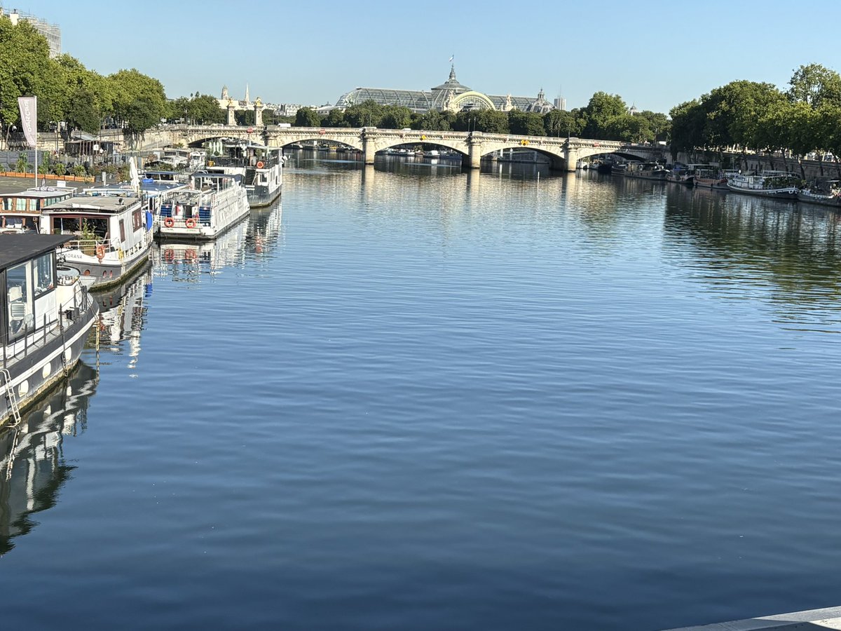 <a href="/VIParis/">Vacation In Paris 🗼</a> <a href="/seb_gordon/">Sébastien Pélegrin</a> <a href="/visitingFrance/">فرنسا بعيون عربية 💚</a> <a href="/jmlpyt/">jmlpyt photography</a> <a href="/ludovic_pouille/">Ludovic Pouille</a> <a href="/Mhd_093/">MHD 🇬🇧💎🇸🇦</a> <a href="/carlitapolka/">stéphanie PEYTAVI</a> <a href="/Paris_all_about/">Paris</a> <a href="/lifefrance/">The Good Life France</a> <a href="/ParisAbuMurad/">ابو مراد في باريس</a>