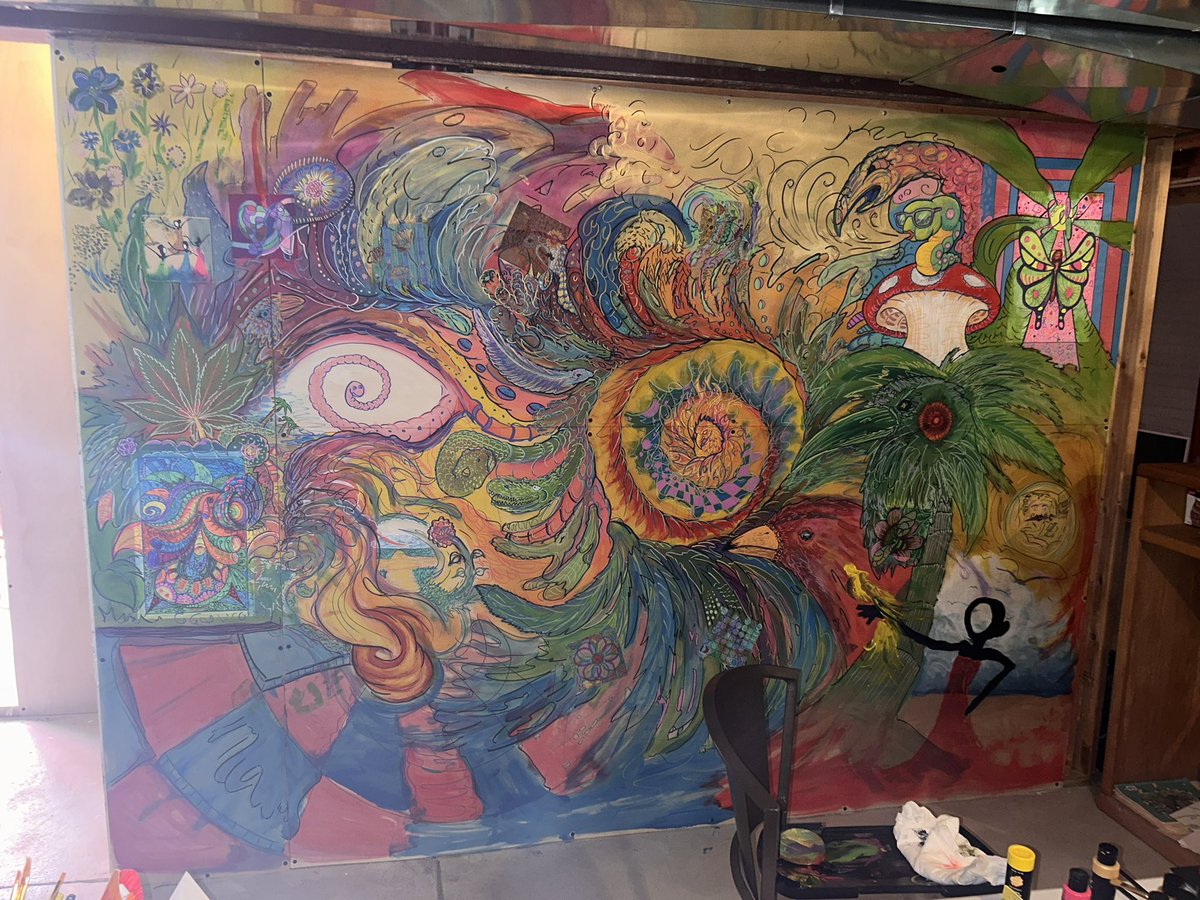 The wall is about to get details as it is now 98% covered in at least a base paint. Added highlight work above the eyeworm reworked some of the dancing ladies phoenix and added a fancy lady to the bottom right and the base colors for that phoenix added black line work on the