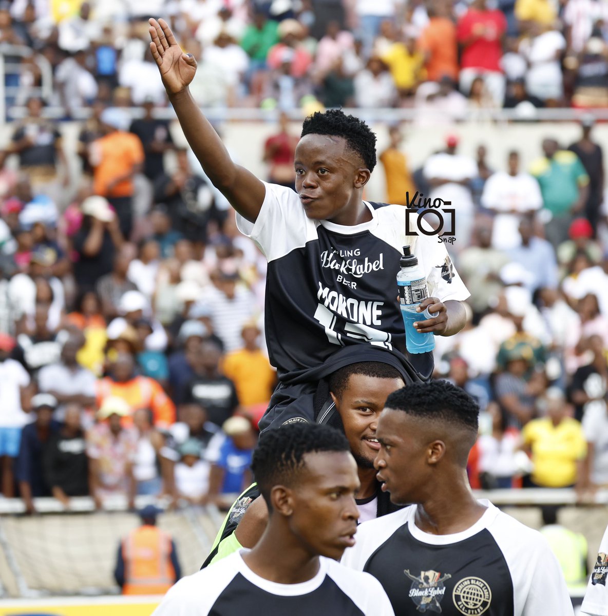 Next Election I am Clear <a href="/FFplus/">Plus FF</a> ngiyovotela wena,, don't come in my Comments telling me about apartheid and how it treated you.... Mina democracy one of the hardest thing to live under Democracy is Hard.... Apartheid here I come