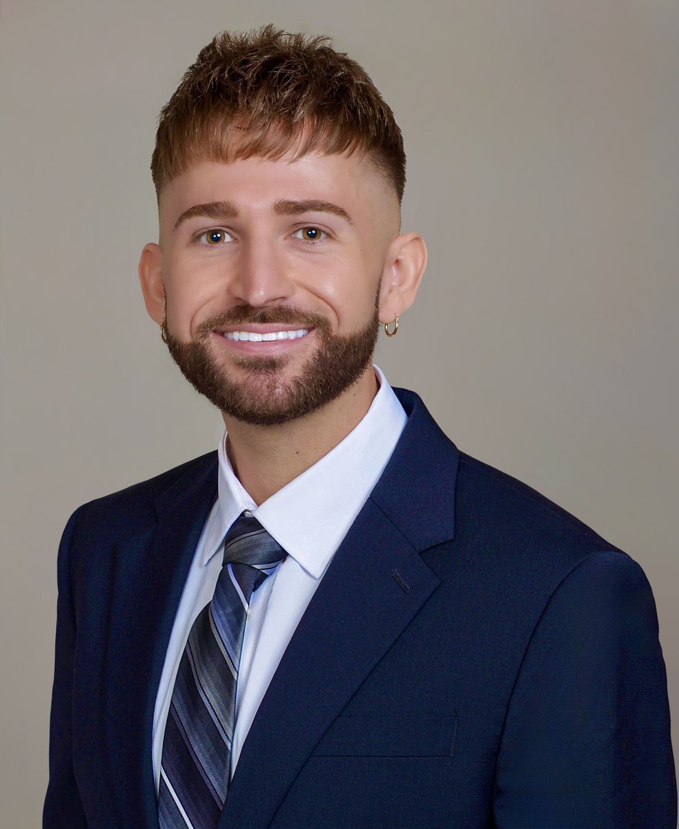 Nick Davis | MS3 | he/they (@nick_davis____) on Twitter photo Hey friends! Reintroducing myself ππ»
My name is Nick Davis and Iβm an MS4 applying into anesthesiology this #MATCH2026! Iβm passionate about advancing DEI, quality improvement, and integrating the arts into medicine. Excited to connect, learn, and grow with yβall this cycle!β½οΈπ³οΈβπ Hey friends! Reintroducing myself ππ»
My name is Nick Davis and Iβm an MS4 applying into anesthesiology this #MATCH2026! Iβm passionate about advancing DEI, quality improvement, and integrating the arts into medicine. Excited to connect, learn, and grow with yβall this cycle!β½οΈπ³οΈβπ