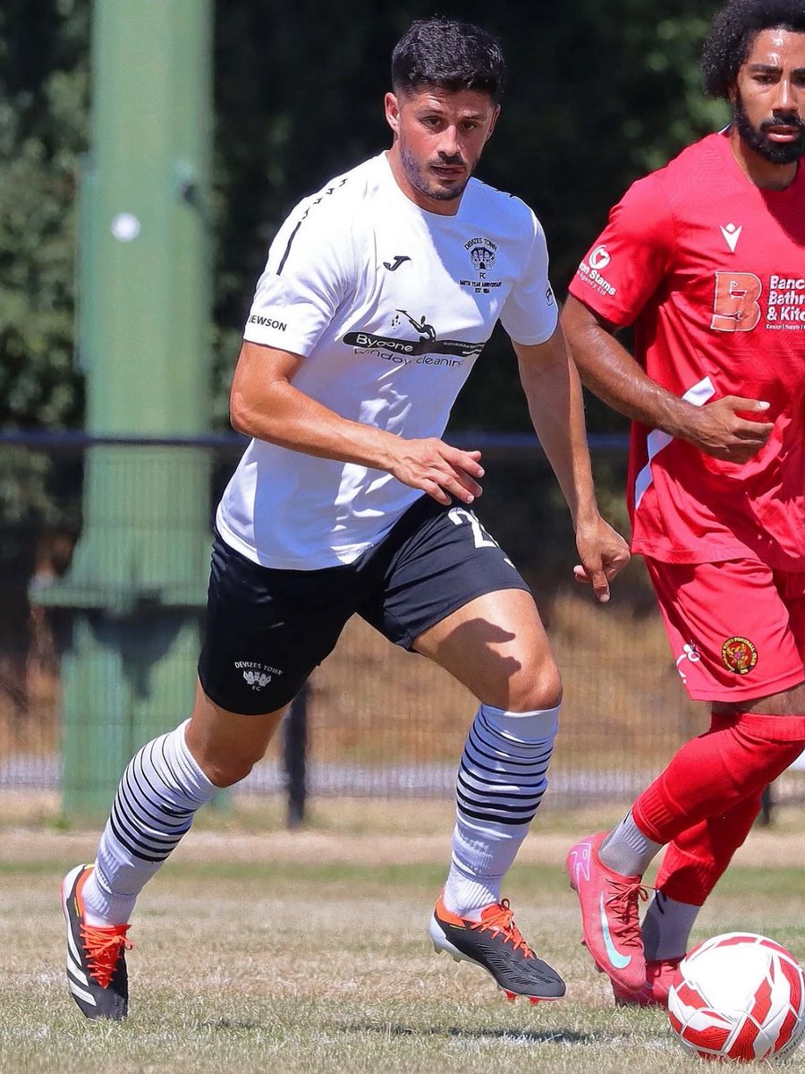 Devizes Town FC tweet media