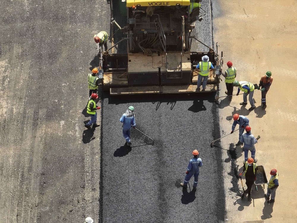 ITheophile_'s tweet image. Ofcourse like an engineer there are some steps to celebrate;
I saw that BPR Bank, Bank of Kigali, and BRD will raise over $322M in bonds and guarantees to support construction of Bugesera International Airport a $2B+ project co-developed with Qatar.
As an engineer, I don’t…