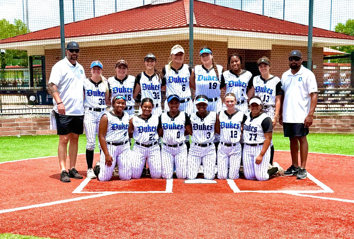 CJtanner2026's tweet image. One more blowout this summer with these gals!ππ₯@DukesNorth2025 @coastalsouthsb @WillHessSB