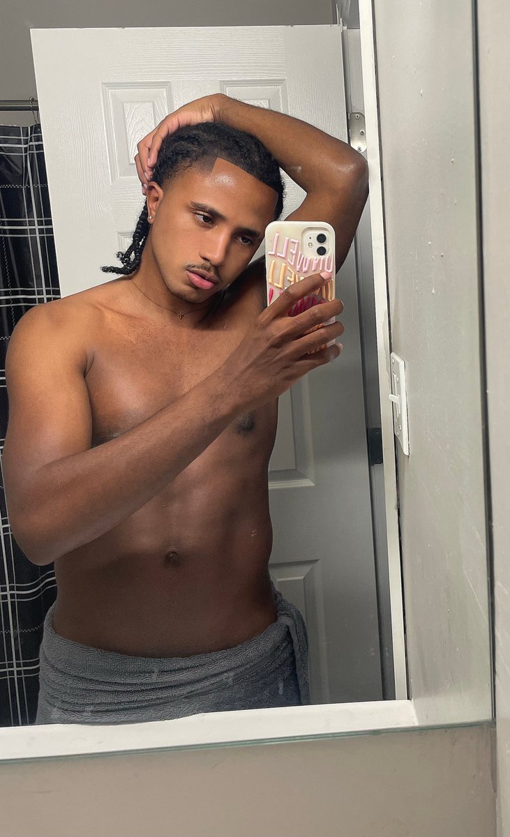 Zeusamo (@zeusgotfans) on Twitter photo 