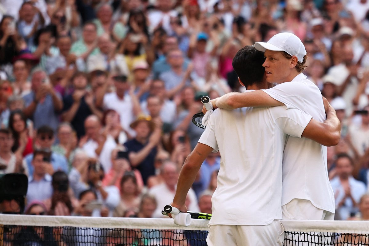 AustralianOpen's tweet image. Another epic chapter from these two phenomenal athletes 👑👑
Bravo, Jannik and Carlos 👏