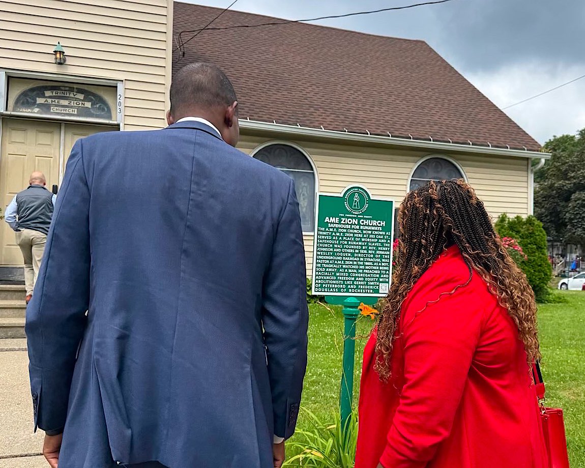 DelgadoforNY's tweet image. Powerful morning with Rev. Dr. Damond Wilson and @SenatorLeaWebb at AME Zion Church in Binghamton. Together, we celebrated the spirit of unity and hope driving positive change in our region.