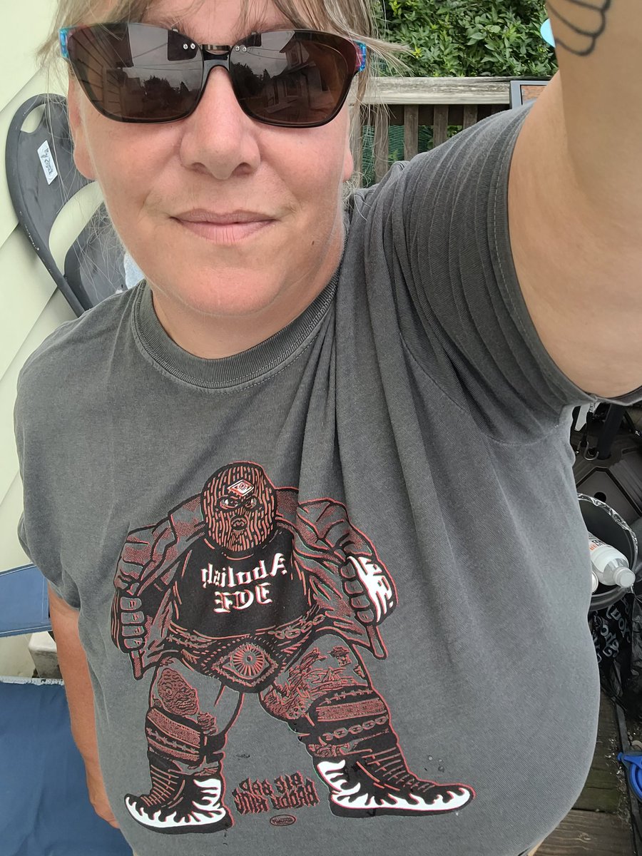 PHFaust's tweet photo. I only logged on here to thank the biggest baddest hellhound out there. I'm off to my immigrant friends restaurant tacos. 
From one punk to another. Love you boo. #blondegatorridesagain #keepsteppingevenwhentheyhateyou https://t.co/hETQUiPWMp