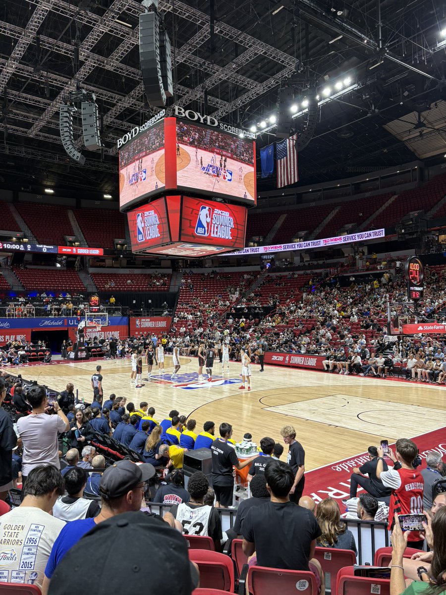 Trevor (@jamesdillonbond) on Twitter photo Four years of <a href="/NBASummerLeague/">NBA Summer League</a> with the <a href="/NBATopShot/">NBA Top Shot</a> community! 🏀
It’s always so much fun being able to attend events like this with a great group of folks!
👋 See you next summer! Four years of <a href="/NBASummerLeague/">NBA Summer League</a> with the <a href="/NBATopShot/">NBA Top Shot</a> community! 🏀
It’s always so much fun being able to attend events like this with a great group of folks!
👋 See you next summer!