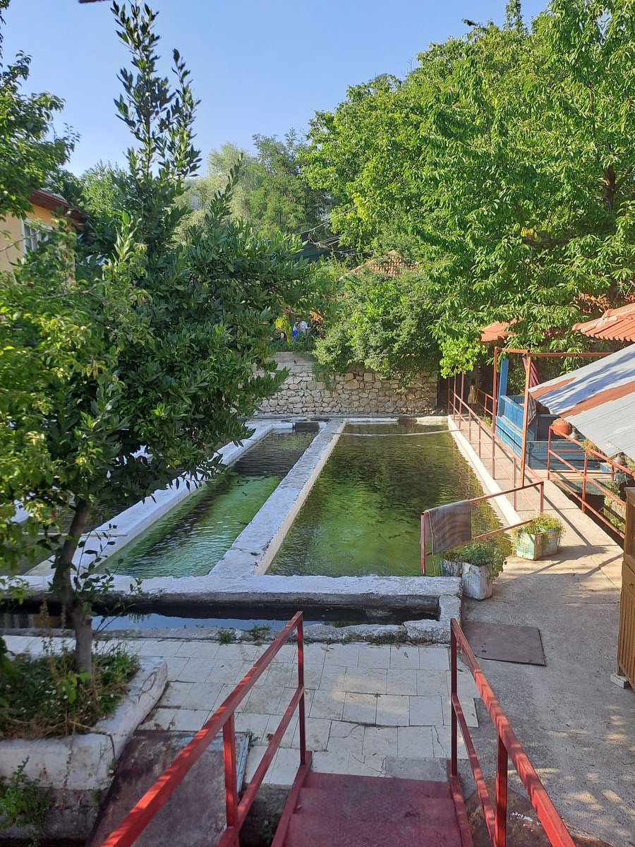 Bu pazarda Kestel. Pınarbaşı balık restoran da günüm geçti