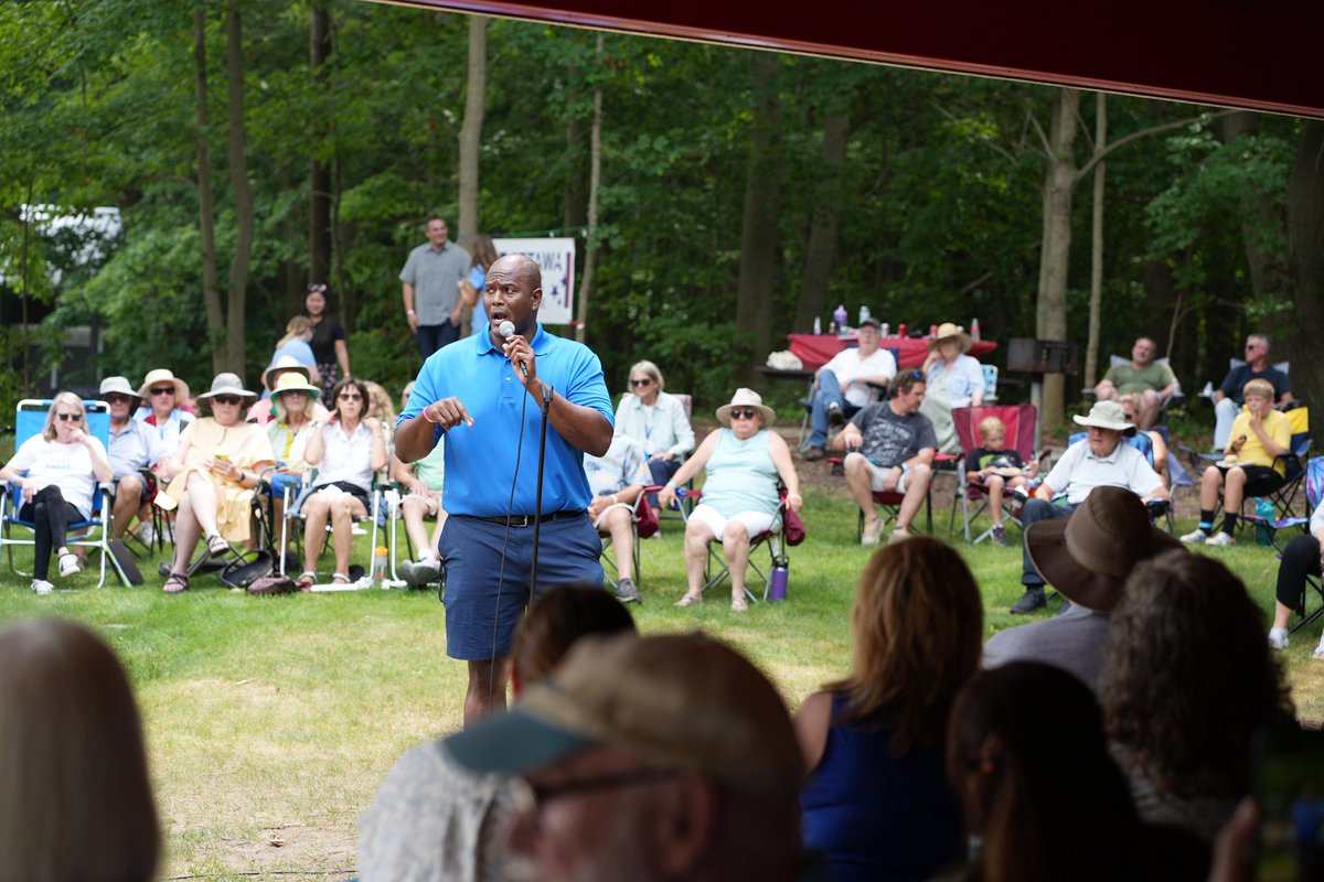 Incredible turnout today in Ottawa County for the Summer Picnic🧺