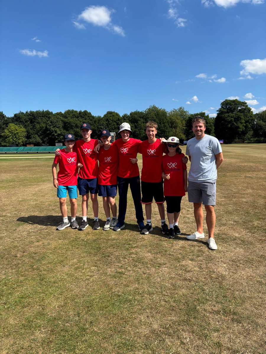 chrisnash23's tweet image. Amazing effort by our young volunteers who helped run the Dr Dew children’s tournament @HorshamSports @horshamcc today and to raise over £1000 for @RuthStraussFdn a special day for a special cause. Well done everyone 👏🏼👏🏼@SkyCricket @SkySports