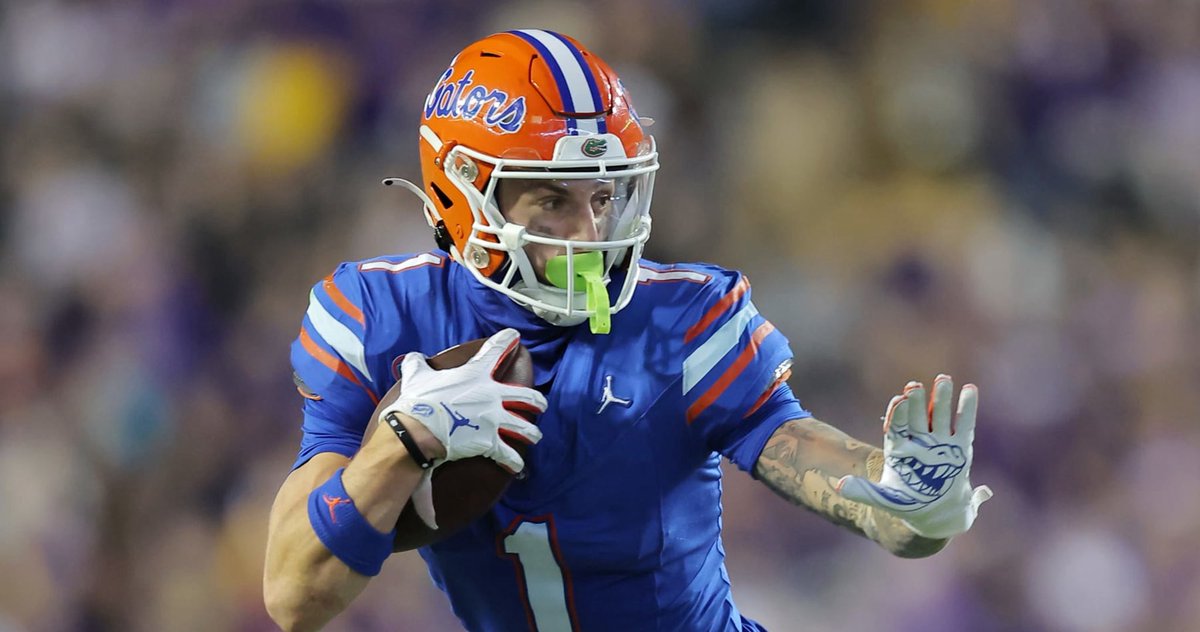briceson_jr's tweet image. Blessed and honored to receive an offer from the University of Florida #GoGators @JoeHamilton__ @CoachBillyG @CoachShavers @CoachHitchens @PridgettWayne @KoachMak