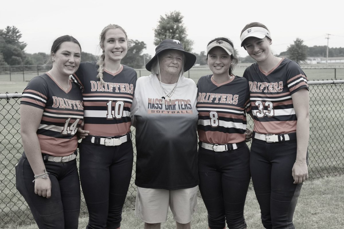 Softball lost a legend and I was proud to call her my coach, I have an unbelievable love for you Carol and I know you will be with me always throughout my journey. I love you so much 🕊️❤️