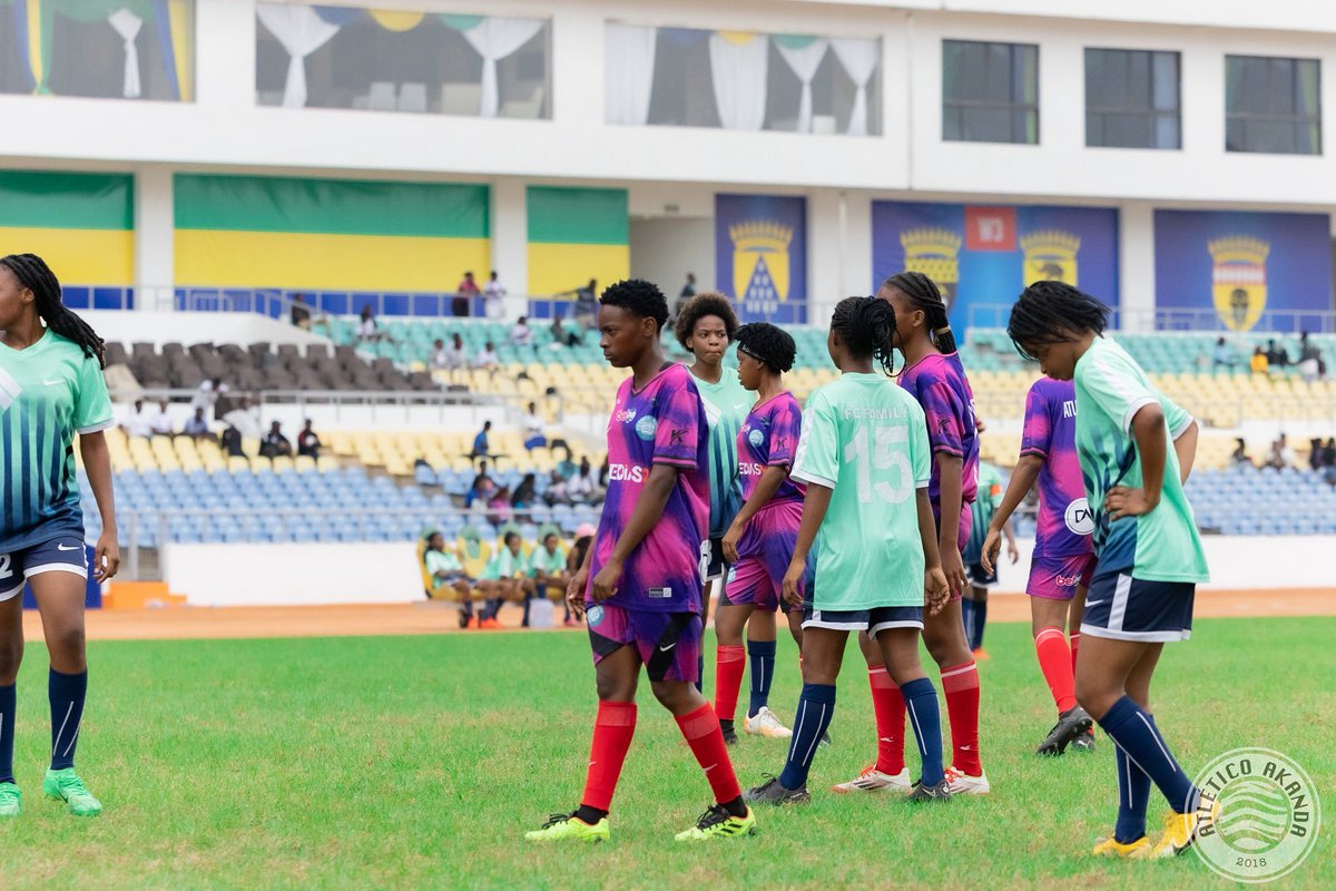 JET U20, Football Feminin, Akanda 💯

Petite régalade (6-0) de nos U20 féminines, ce dimanche au Stade de l’Amitié d’Angondje face aux vaillantes filles de Family FC. 

Un bel après-midi ponctué par la participation à cette de toutes nos U17 et U15. 

#AAAcademy #Gabon