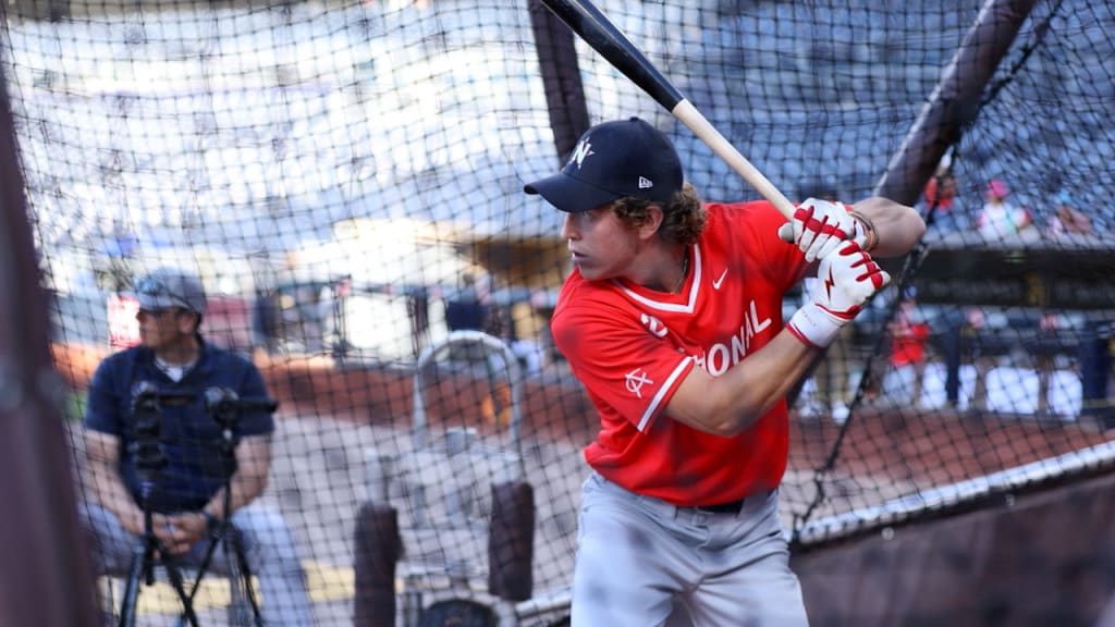 The Kansas City Royals did an excellent job. The #Royals go big on upside with two athletic freaks in the first round:

23. OF Sean Gamble, one of the twitchiest athletes in the class with elite bat speed, arm strength, and CF potential.

28, INF Josh Hammond, a physical INF with