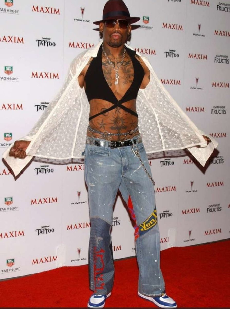 TheDribble_XLIV's tweet image. EDITORIAL**
Dennis Rodman:
Professional basketball’s original Social Medial Influence Rebounder & Tunnel Fit Trailblazer.
Works include NBA 5 x Champion, 2 x All Star, 2 x Defensive Player of the Year, 7 x Rebounding Champion, Naismith Memorial Basketball Hall of Fame