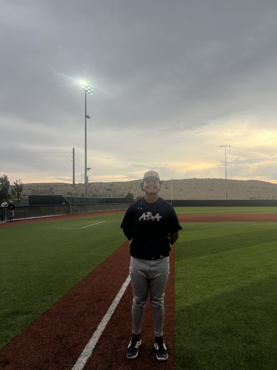 FiveToolNM's tweet image. F: @AbqBaseballAcad 2027 Navy 9, HD Baseball 2027 8
PoG: @LoganSunstrom 3-3, 2 RBI
Hitter: @_Moosegonzales 2-4, HR, 3 RBI