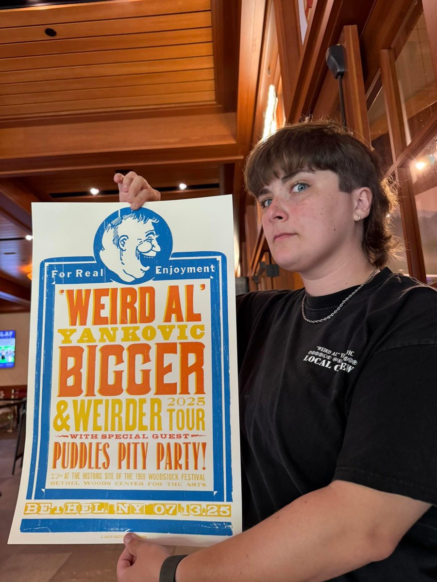 weirdalupdates's tweet image. Limited Run poster for Woodstock tonight! 

(Thanks Alexis for the photo!)