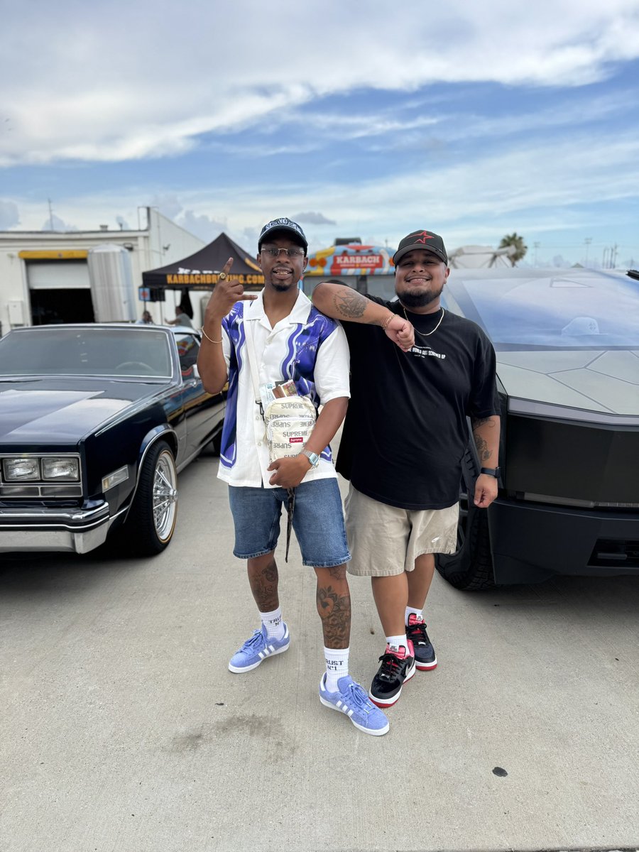 Con Primo <a href="/djactbadd/">pupusa papi 🇸🇻</a> 🤘🏽