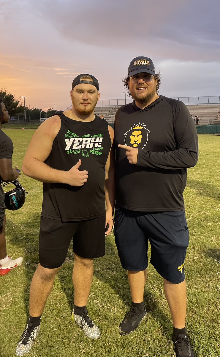 Aidan Engelbrecht (@aidanengelb) on Twitter photo Very thankful to have earned my first college offer <a href="/WarnerUFootball/">Warner Football</a>
<a href="/coachJWoods60/">Josh Woods</a> <a href="/dburks88/">Dialleo Burks Sr.</a> <a href="/PascoCountyFB/">PascoCountyFB</a> <a href="/tampafootballFL/">Tampa Bay Football</a> <a href="/SeanEperjesi/">Sean Eperjesi</a> <a href="/Andy_Villamarzo/">Andy Villamarzo</a> Very thankful to have earned my first college offer <a href="/WarnerUFootball/">Warner Football</a>
<a href="/coachJWoods60/">Josh Woods</a> <a href="/dburks88/">Dialleo Burks Sr.</a> <a href="/PascoCountyFB/">PascoCountyFB</a> <a href="/tampafootballFL/">Tampa Bay Football</a> <a href="/SeanEperjesi/">Sean Eperjesi</a> <a href="/Andy_Villamarzo/">Andy Villamarzo</a>