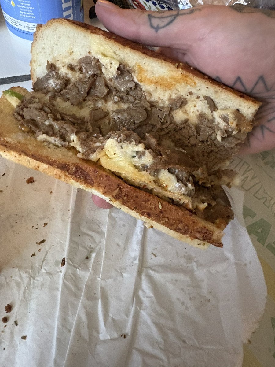 I have never been so offended by food in my life. $16 each for these DoorDash subway sandwiches 👎🏼