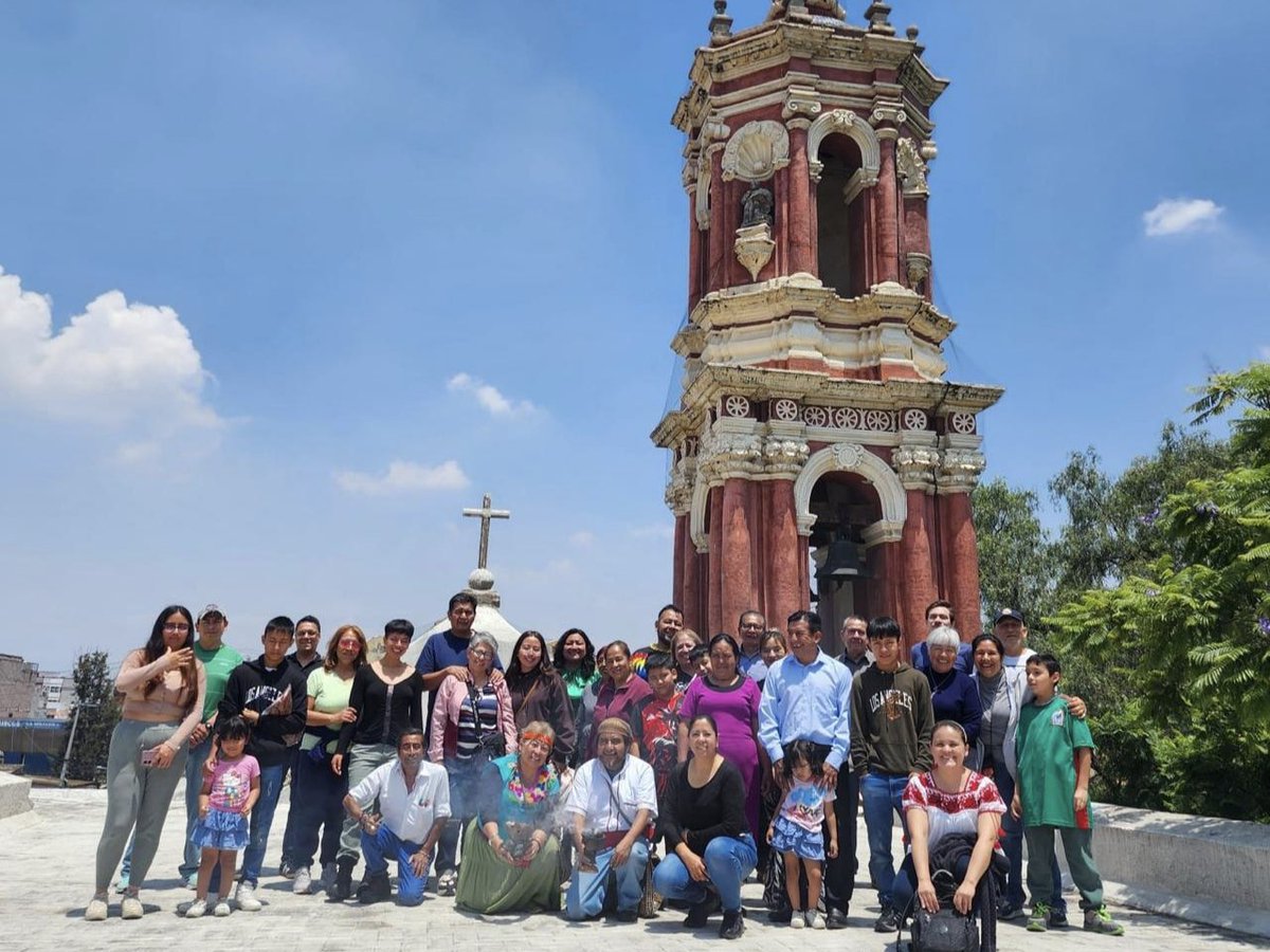 A través del Programa Social #Tokayamatl, hoy se realizó la Asamblea Comunitaria de Autoadscripción del #PuebloOriginario de Sn Bartolo Atepehuacan. También se acompañó en la Asamblea de Autoidentificación de la Comunidad Indígena Ndo’ Yo Ita Nunuma, Mixteca de Sto Tomás Ocotepec