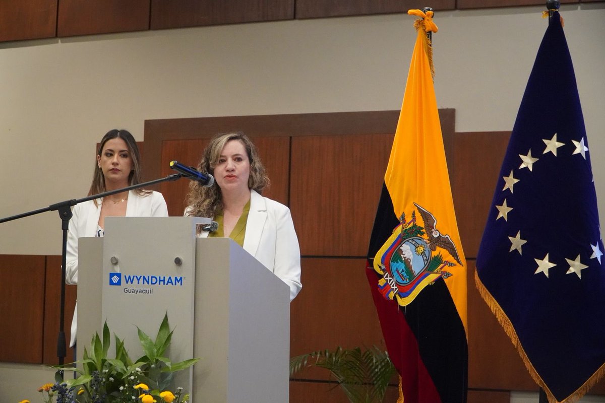 Esta semana reafirmamos el alcance nacional de FEDEXPOR con acciones concretas en dos frentes clave:

🔐 En Quito y Guayaquil, junto a la Delegación de la Unión Europea y gremios aliados, lanzamos el proyecto Carga Segura para fortalecer la trazabilidad y seguridad de las