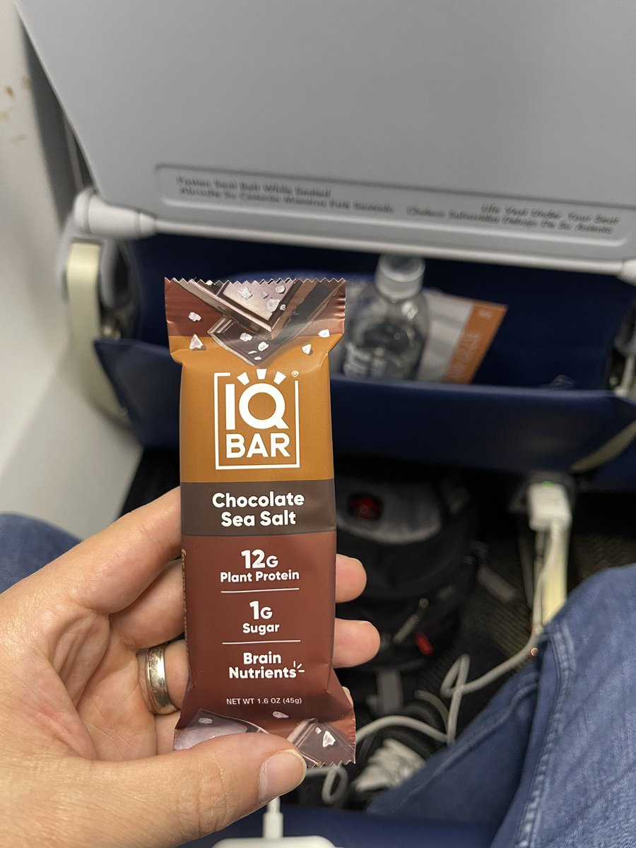 I try to eat healthy and affordable when traveling. 

Is this healthy and affordable enough?