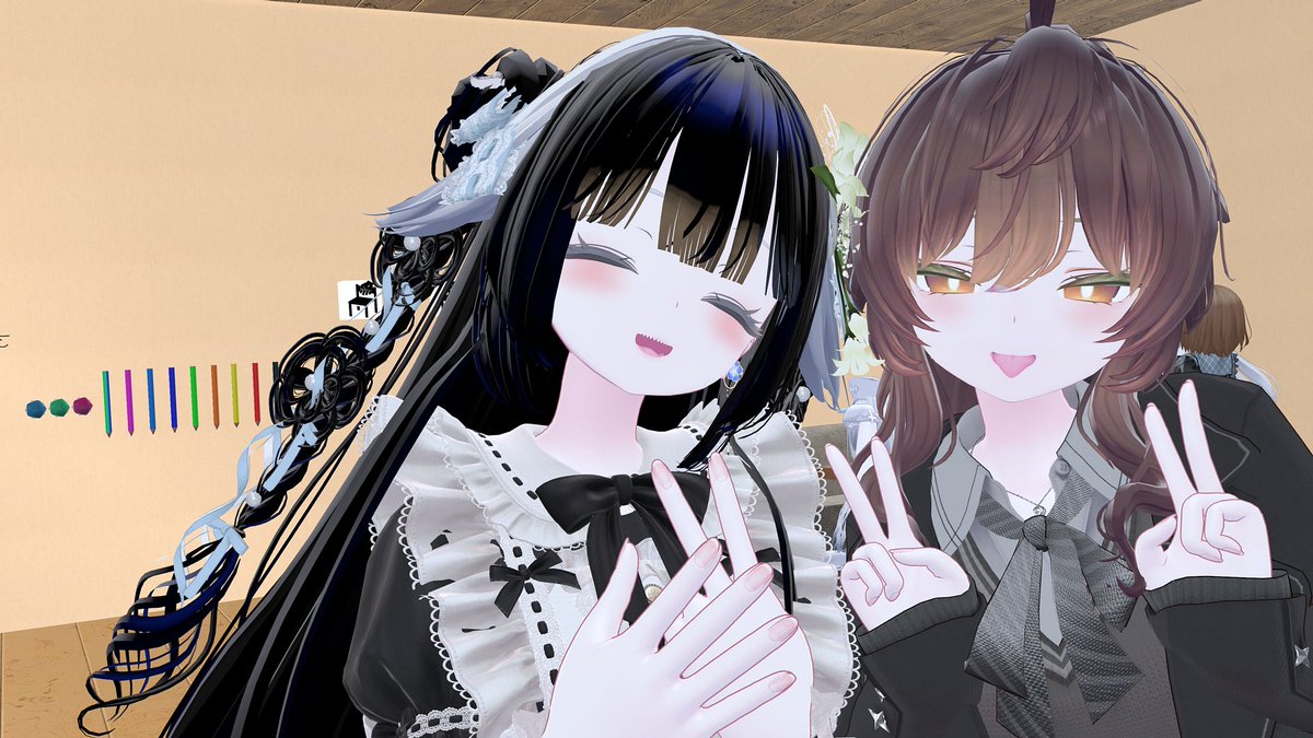 roromiroromi's tweet image. 7/13 は百合喫茶に出勤でした
店長の夢「ルルネ喫茶」実現のために
この日は急造でルルネになりました
なんか私じゃないみたい
#Gate_to_Lily