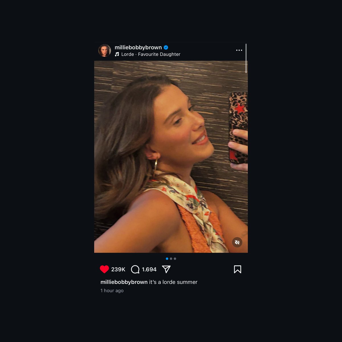 LordeUpdatesBR's tweet image. Millie Bobby Brown stans Lorde on latest Instagram post — to the sound of “Favourite Daughter”.
“it’s a lorde summer”