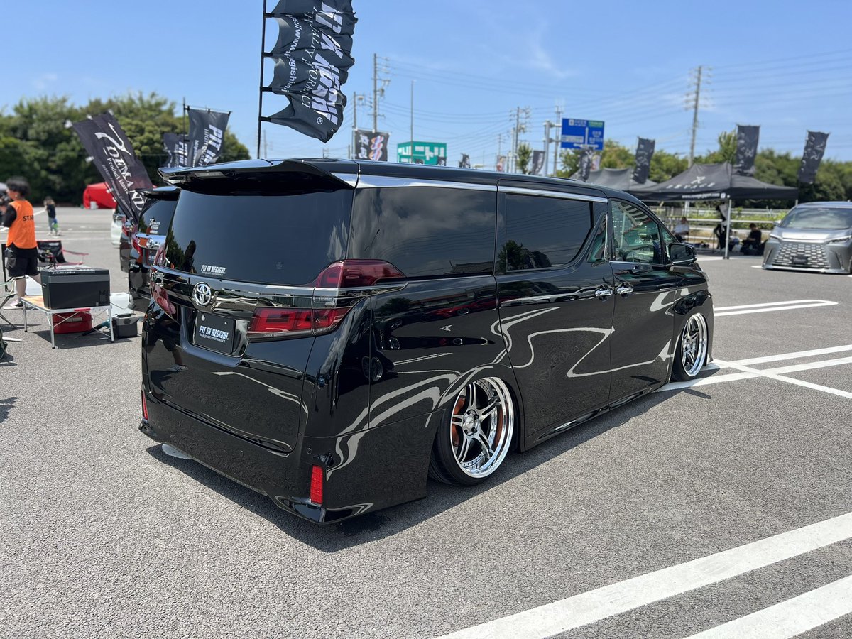 InNegishi's tweet photo. #syarin
#車輪 https://t.co/jScQJm7A1x