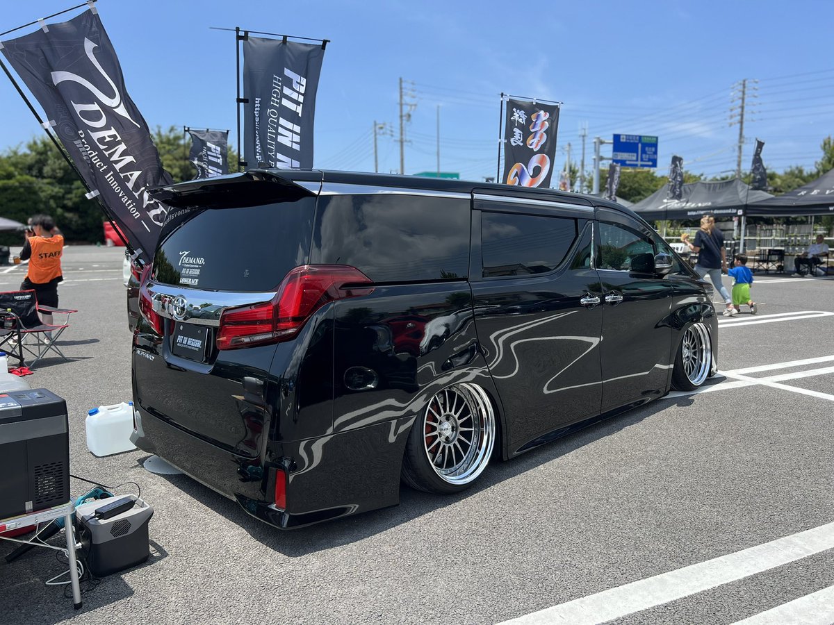 InNegishi's tweet photo. #syarin
#車輪 https://t.co/jScQJm7A1x