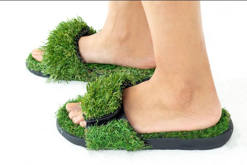 You winning big ?
You losing big ?
You feeling tired ?

Its time to touch grass