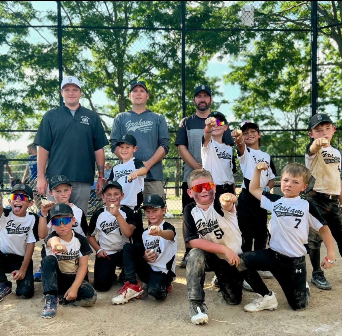 Congratulations to the members of the Graham 8U All Stars, for capturing the title down in Kettering this weekend. GYAA doing a great job of developing these young men. Thank you to all the coaches. Great job to all. 

⚫️⚪️⚾️

<a href="/GrahamSchools/">Graham Local Schools</a> <a href="/spgbsb/">Graham High School Baseball</a> <a href="/Starting9_37_/">Starting 9(37)</a>