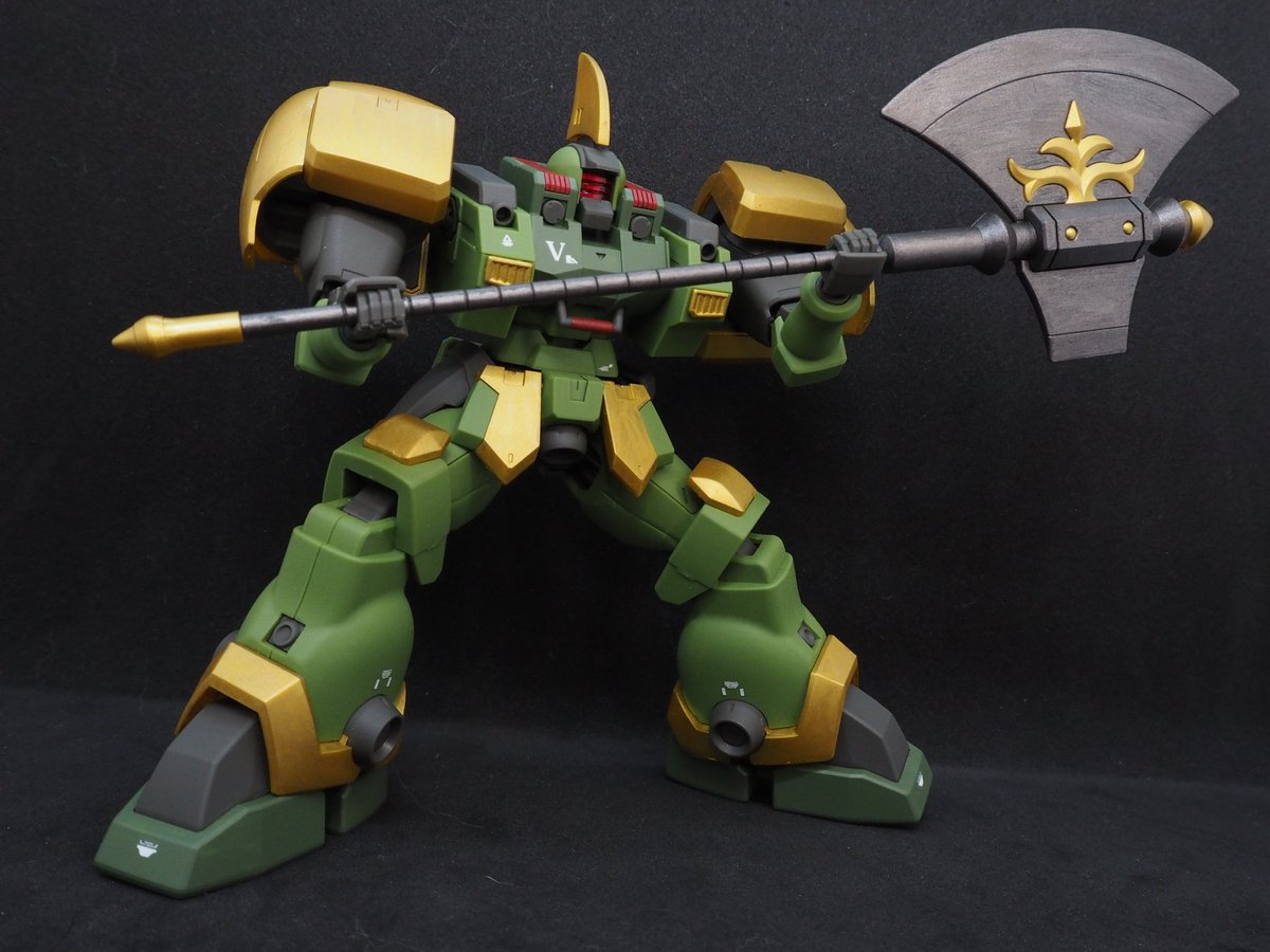 MS06FZ0080BZ's tweet image. 新機動戦士ガンダムW G-UNIT
星屑の三騎士
HGレオン完成
部分筆塗りグラデーション
ファインゴールドで黄金マシマシ
筋肉は全てを解決する
無頼漢
#ガンプラ
#プラモデルライフ