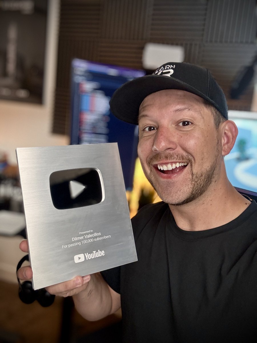 Dilmerv's tweet image. 🎉 Just received a YouTube Silver Play Button for 100,000 subscribers.
After 980 YouTube videos focused on VR/MR development, Unity, and a variety of XR devices, I have to say, it’s been a wild 7-year journey. Thank you all for watching my content and supporting me along the…