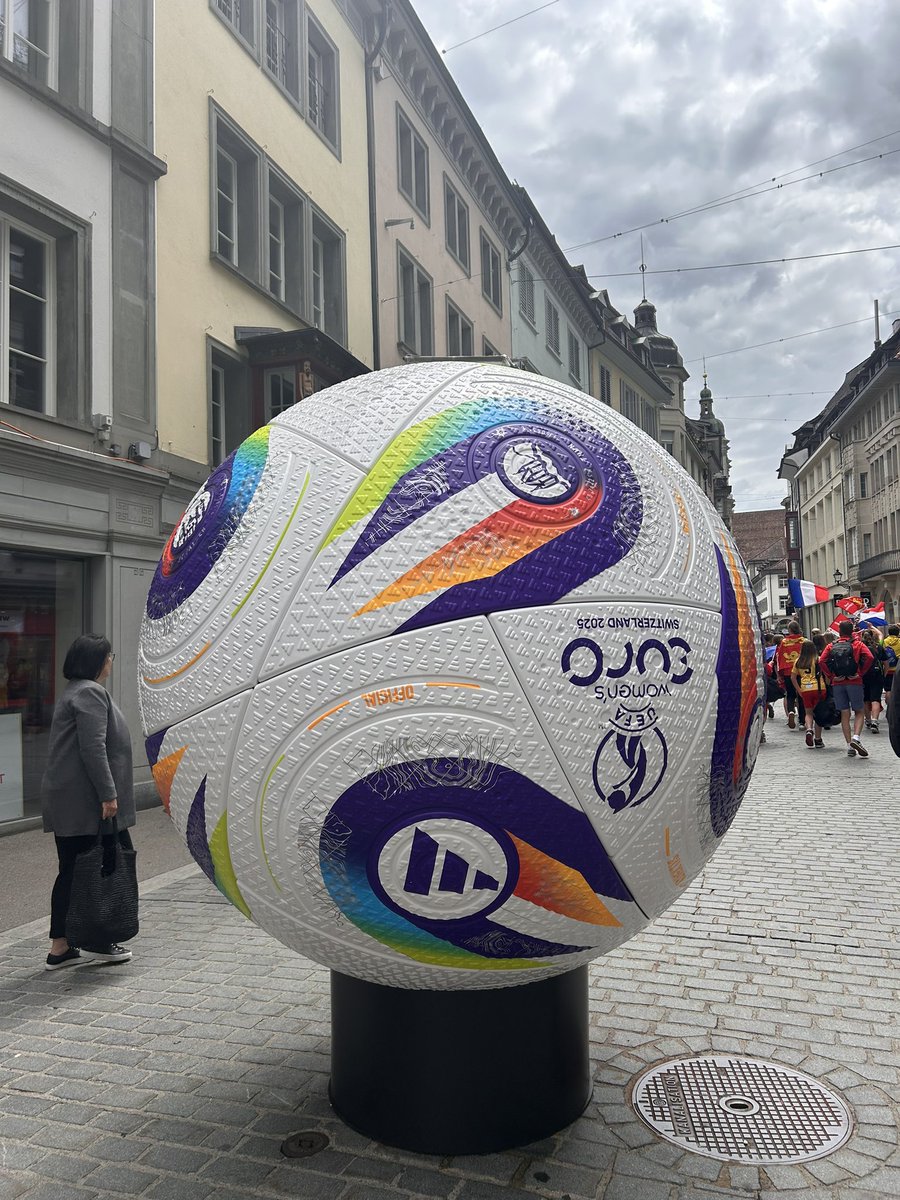 🏴󠁧󠁢󠁷󠁬󠁳󠁿Cymru…

⚽️Look, it wasn’t the prettiest: results wise. But the result’s that really mattered this time were the ones that got us here.

🇨🇭Switzerland, you were a joy. From Welsh shirts flooding the fifa museum, to belting out Tom Jones in St Gallen.

This is just the start🏴󠁧󠁢󠁷󠁬󠁳󠁿❤️