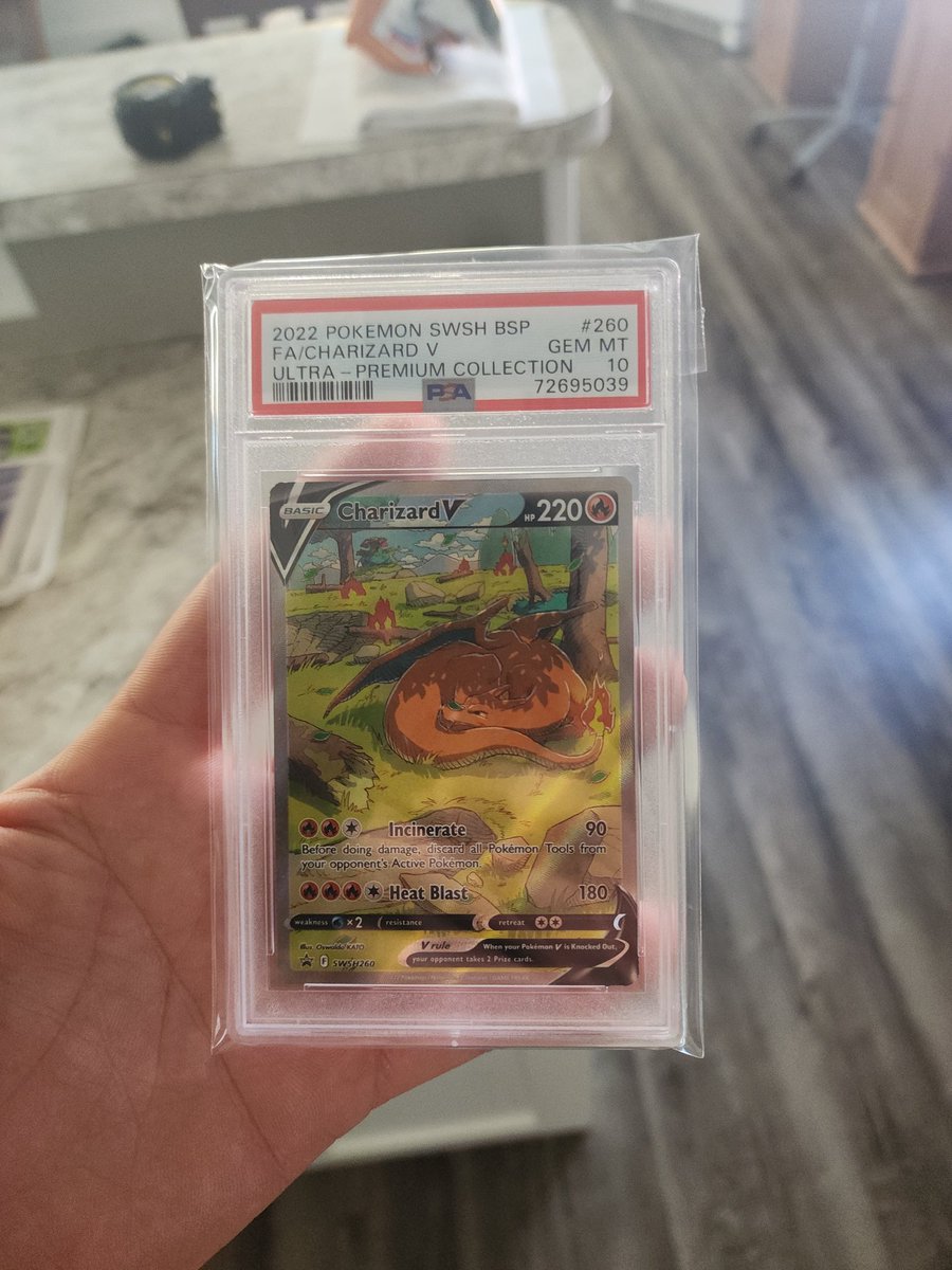 SnoozeMello's tweet image. 🔥 Just got my Charizard V back from PSA, and it came back a GEM MINT 10! 🔥
This card is an absolute beauty can’t believe it hit perfect.
Zard collectors, y’all know the feeling! 🐉✨
#PSA10 #CharizardV #PokemonCards #TCGCommunity