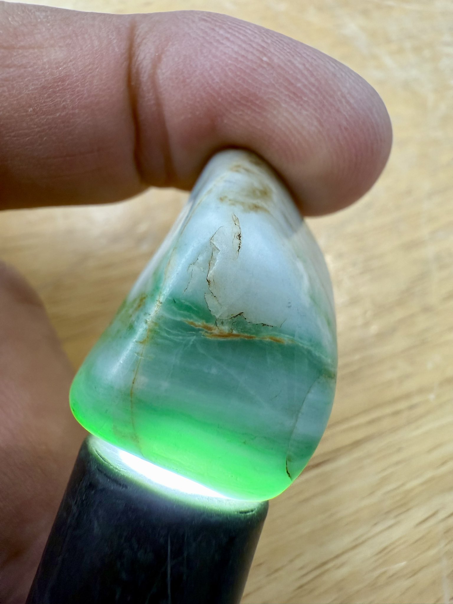 ☆糸魚川翡翠☆極上ろうかん質アップルグリーン翡翠 ☆超激レア!!☆完全別格品!!☆糸魚川翡翠☆超極上ろうかん質