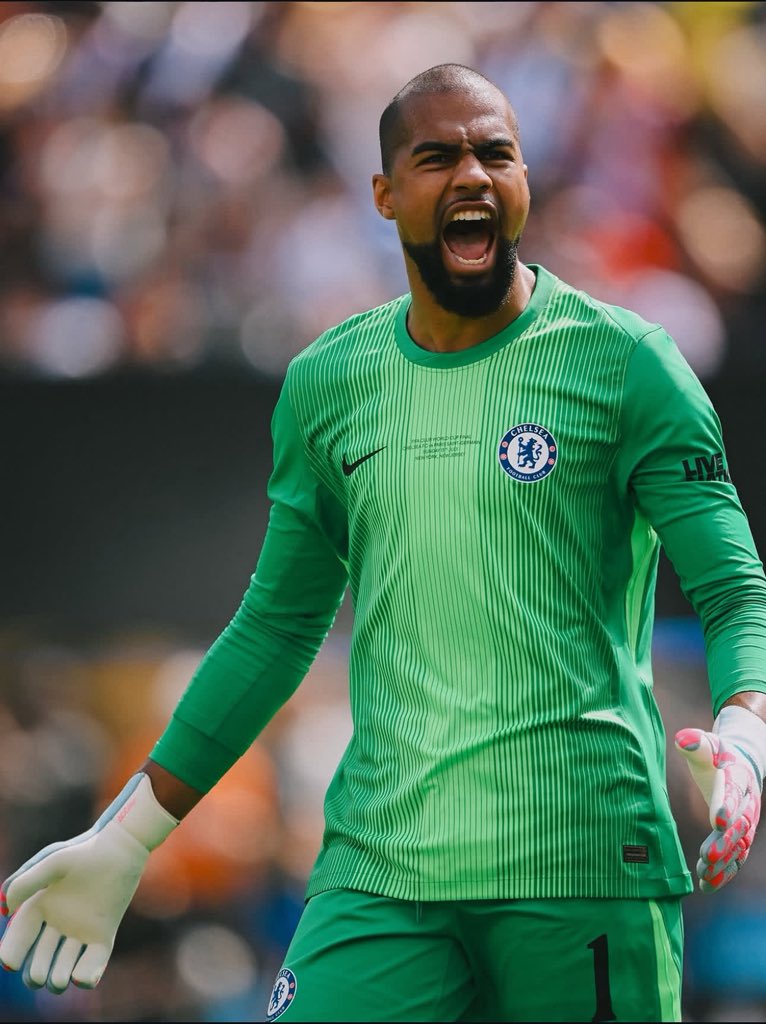 Robert Sanchez appreciation tweet🔥🔥

I wasn't familiar with your game.🙌