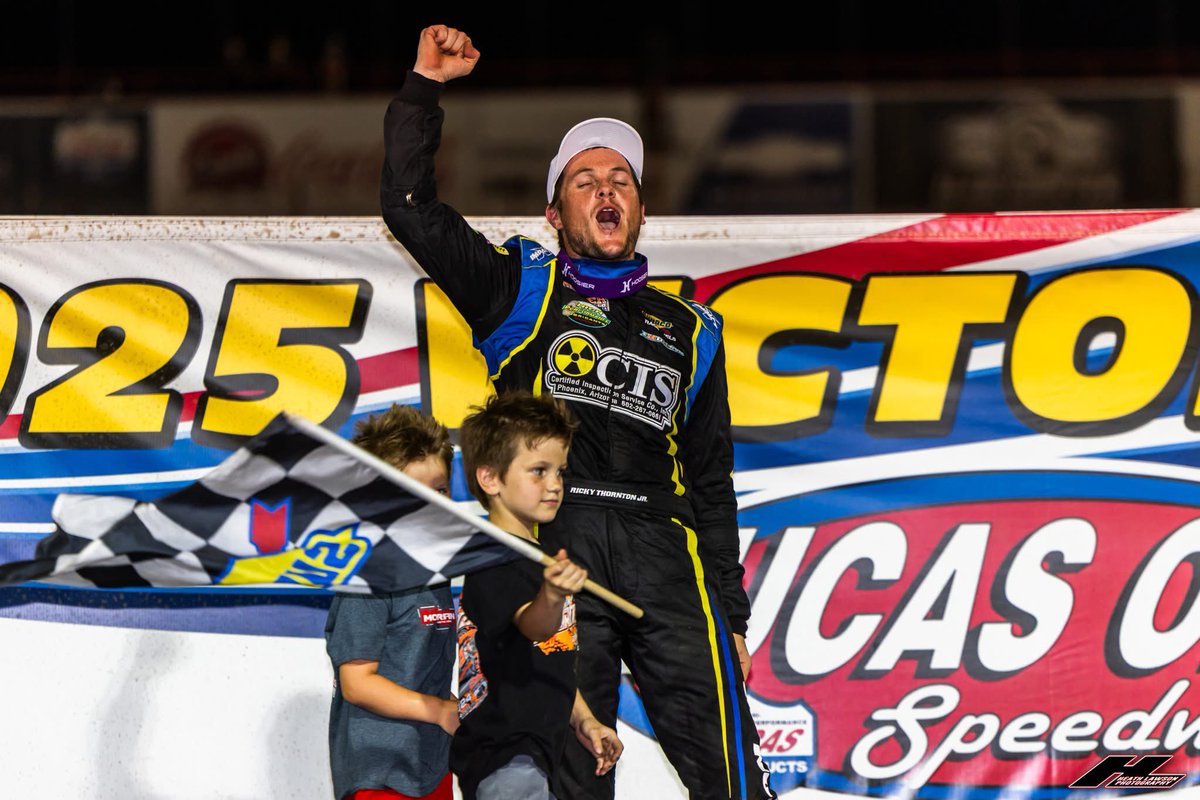 KoehlerMotorsp's tweet image. A podium-filled weekend is in the rearview 🏆✅ but there’s no letting up—@RThornton20rt and the team are back at it today in a stock car, already dialed in and focused on what’s next 🔜🏁

#20rt #dirtracing