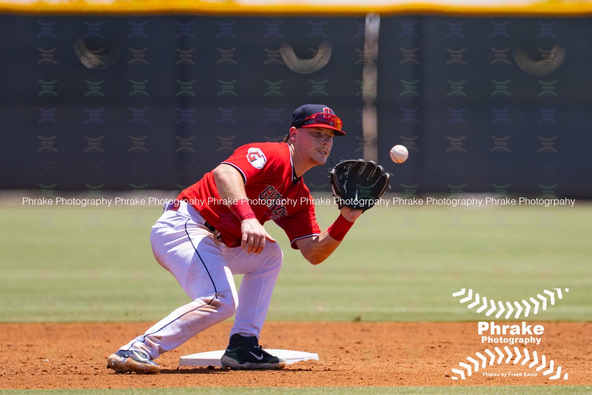 phrakephoto's tweet photo. Travis Bazzana (37) 2B ACL Guardians 2024 1st rnd AUS Rehab @baseballcomau
@au_dthompson
@SydneyBlueSox
@TBazzana @guardians
#ourcle #futureguardian #guardians #guardsball #fortheland #ourtribe @GuardsInsider
@cleguardpro @NextYearInCle @ProspectsOTL
#ACL #ArizonaComplexLeague https://t.co/l8jKgxxyFh
