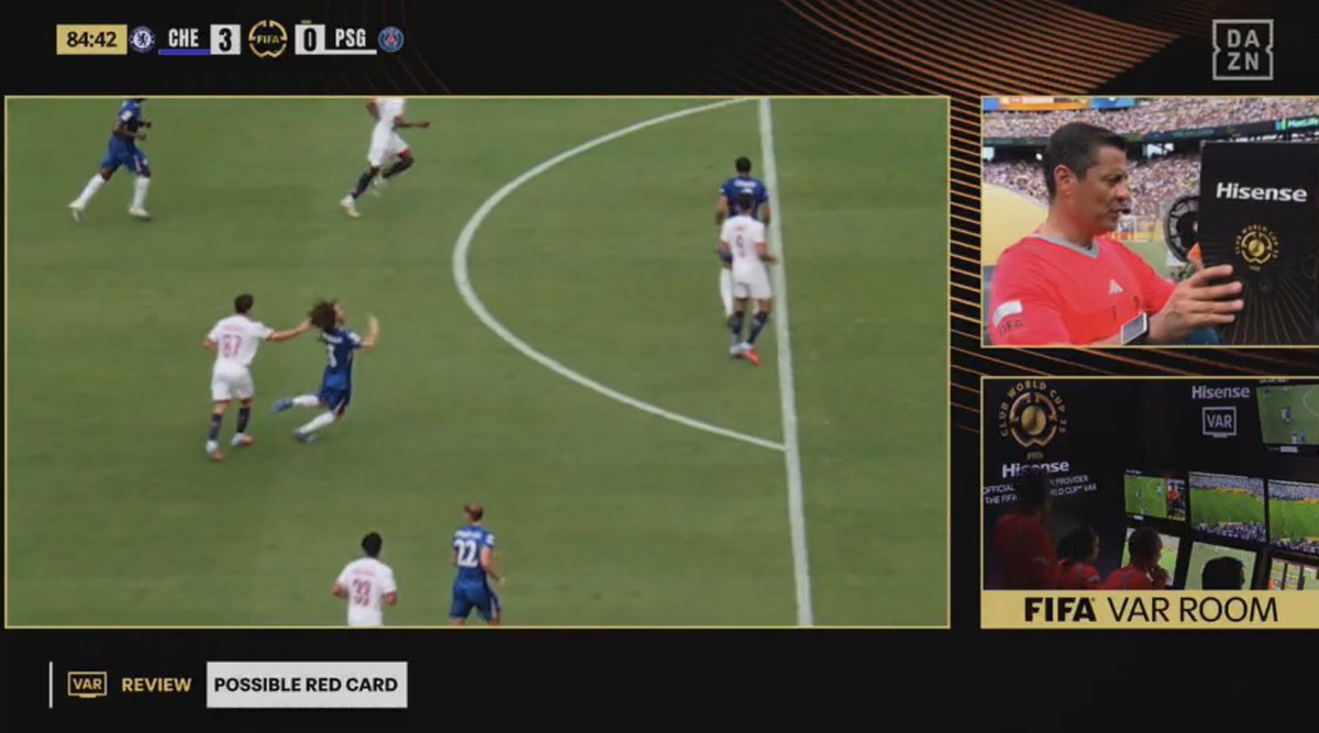 🚨 AFTER VAR RED CARD to JOAO NEVES! 🟥🔥

#Chelsea 🏴󠁧󠁢󠁥󠁮󠁧󠁿 ClubWorldCup #PSG 🇫🇷