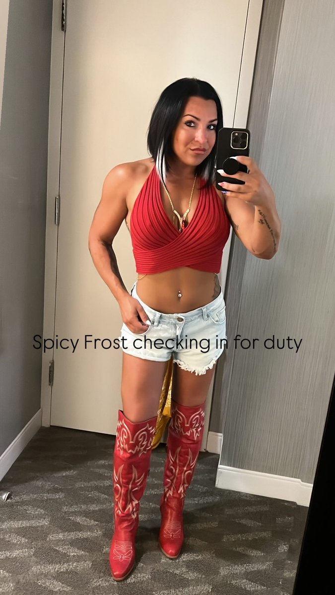 RealLadyFrost's tweet image. Which Spicy Texas Frost fit was your fav?