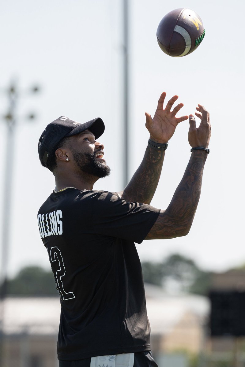 CCHSfootbal's tweet image. THANK YOU‼️

Football Legend Nico Collins gave back to his community, and Alma Mater, yesterday by hosting his youth camp at #BigClay

Nico totaled 103 receptions, 1,968 receiving yards, 25 touchdowns over his final two seasons with us, before he went on to play for…